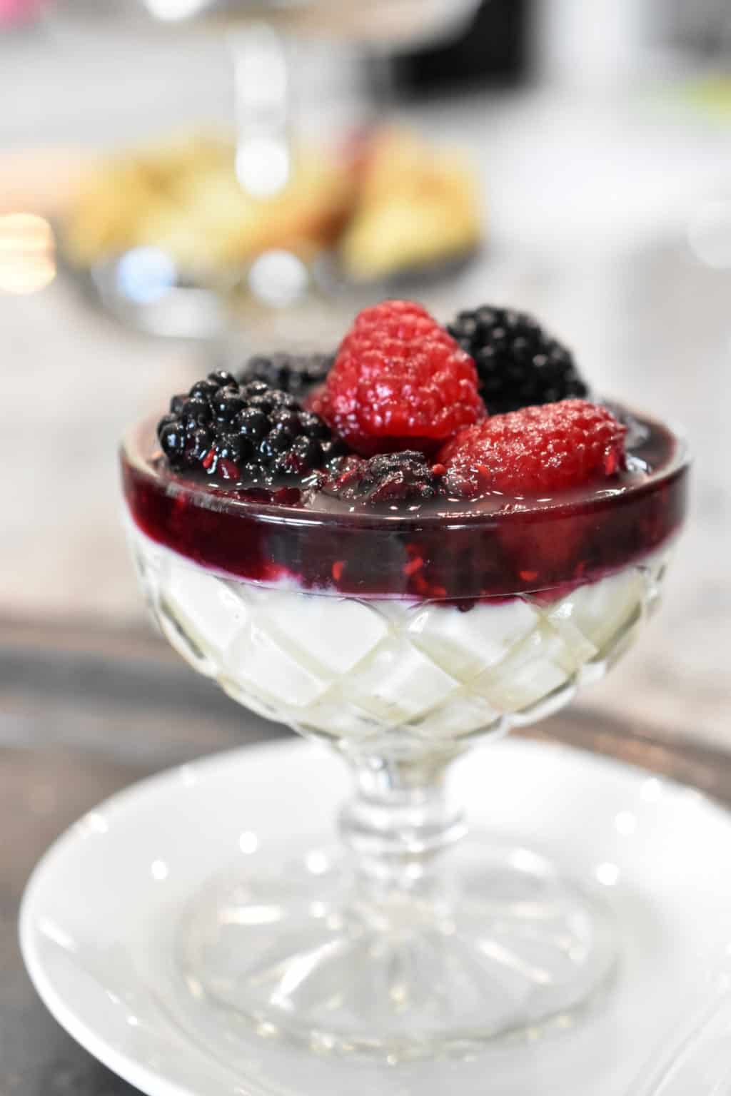 Red Wine Dessert Sauce with Berries