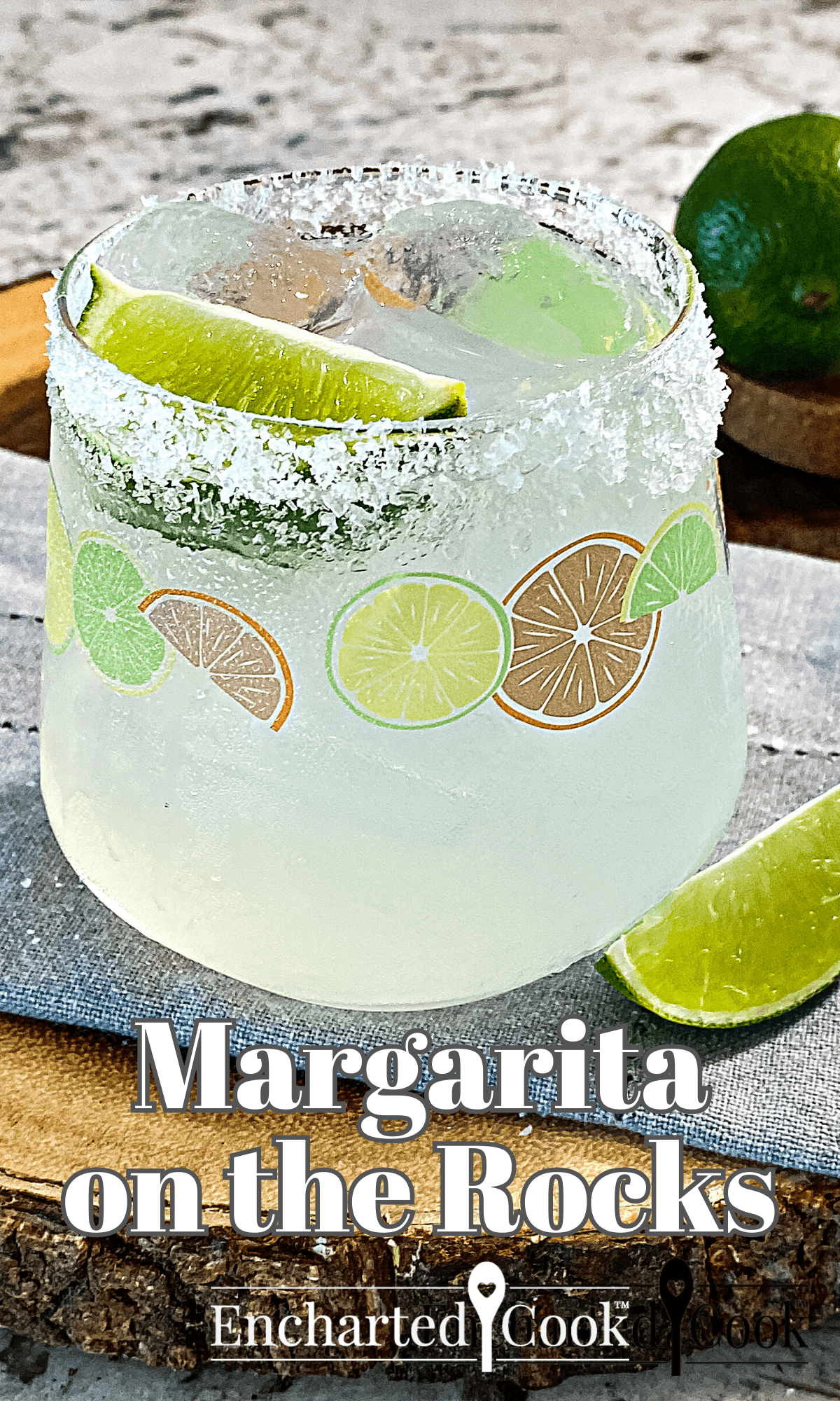 Classic Margarita on the Rocks (Easy Tequila Cocktail Recipe ...